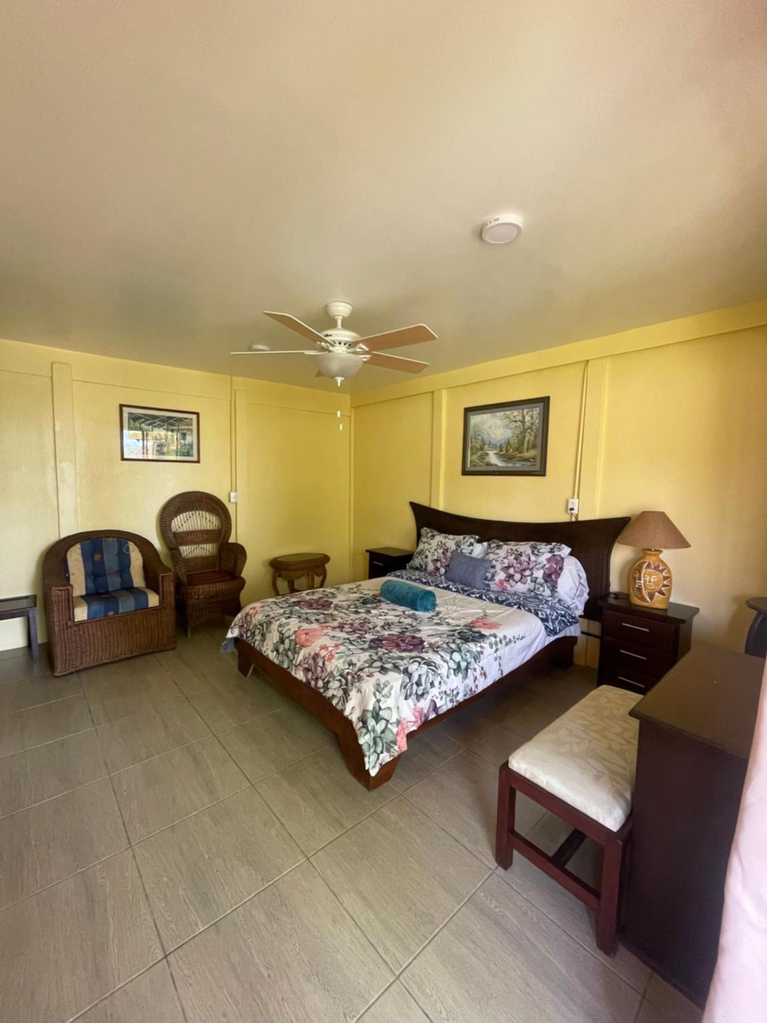 Hotel Tierra De Volcanes La Fortuna Buitenkant foto